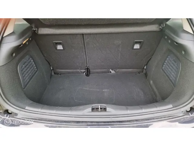 Citroën C3 1.2 VTi Exclusive 2014 Benzine 7