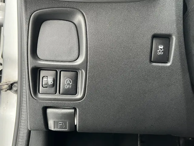 Peugeot 108 VTi 70 Active Top 2015 Benzine 22