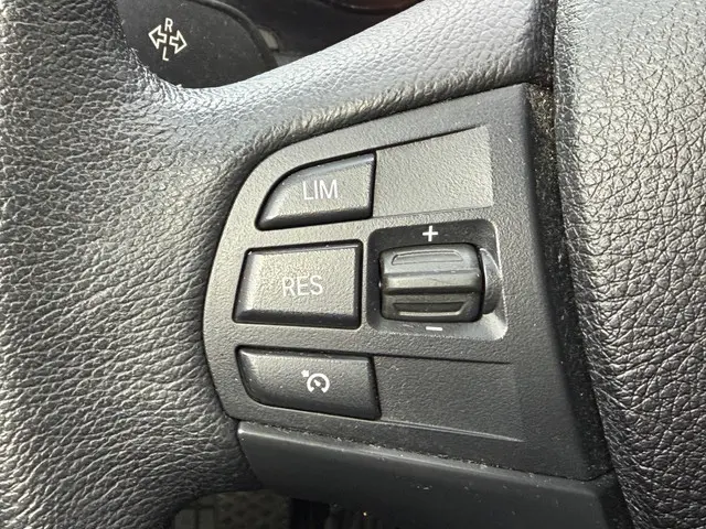 BMW 1 Serie 118i Executive 2018 Benzine 20