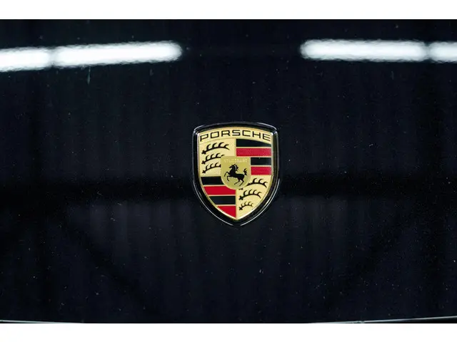 Porsche 911 Carrera 4S Cabriolet 2020 Benzine 12