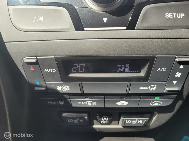 Honda Civic 1.4 Comfort cruise/clima/trekhaak 2014 Benzine 22