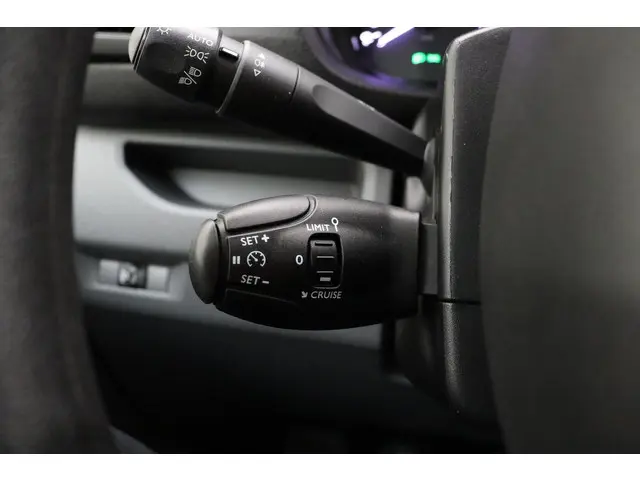 Peugeot Expert 1.5 BlueHDI Standard Premium 2020 Diesel 21