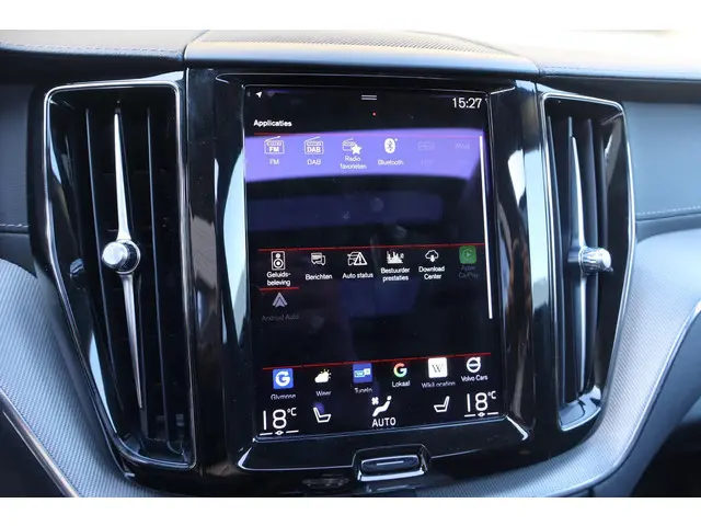 Volvo XC60 T8 AWD Inscription 2021 Hybride Benzine 32