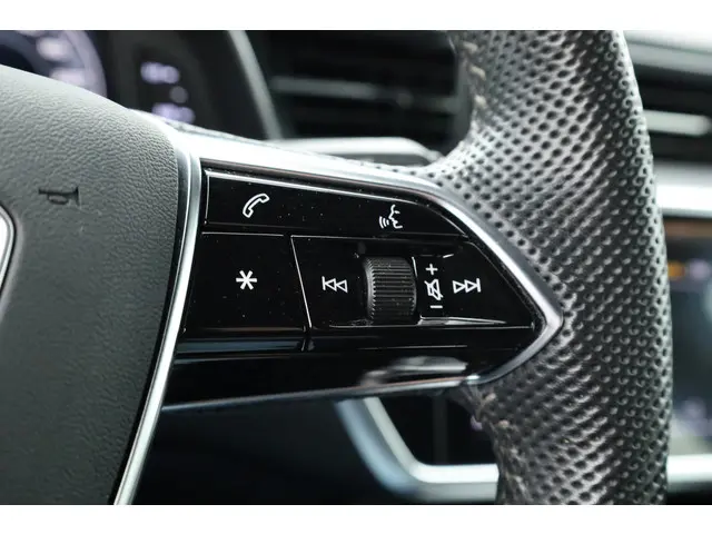 Audi A6 Avant 40 TDI quattroS Line 2019 Diesel 15