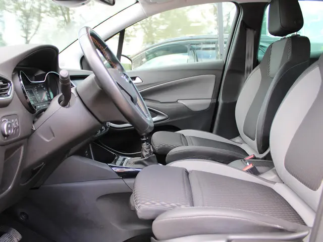 Opel Crossland X 1.2 Turbo Innovation 2020 Benzine 13