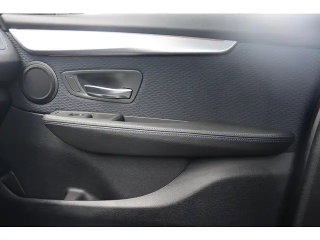 BMW 2 Serie Active Tourer 218i Executive 2019 Benzine 29