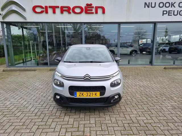 Citroën C3 1.2 PureTech Feel 105g 2017 Benzine 2