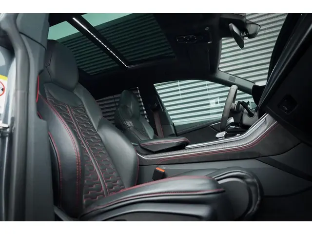 Audi Q8 4.0 TFSI RS Q8 quattro 2020 Benzine 18