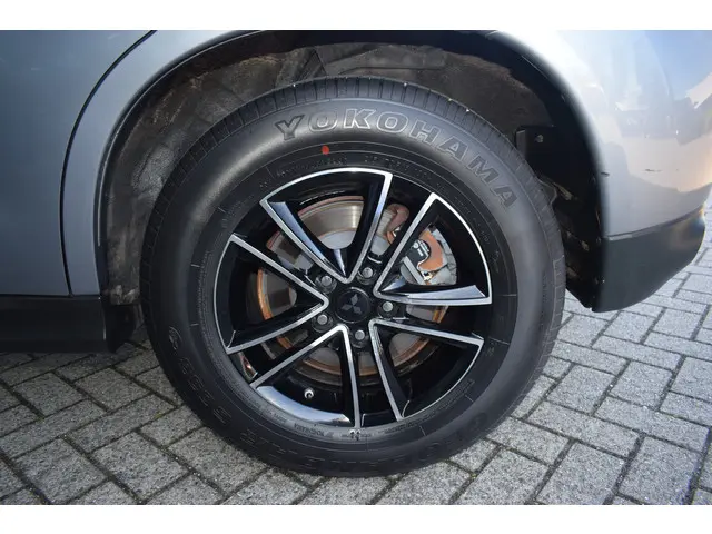 Mitsubishi ASX 1.6i-16V ISG Intense+ 2017 Benzine 21