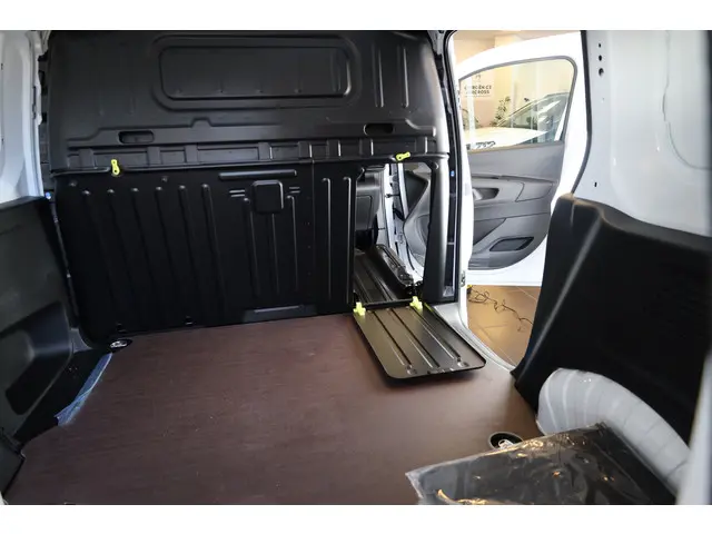 Citroën ë-Berlingo 50 kWh 136 2025 Elektrisch 36