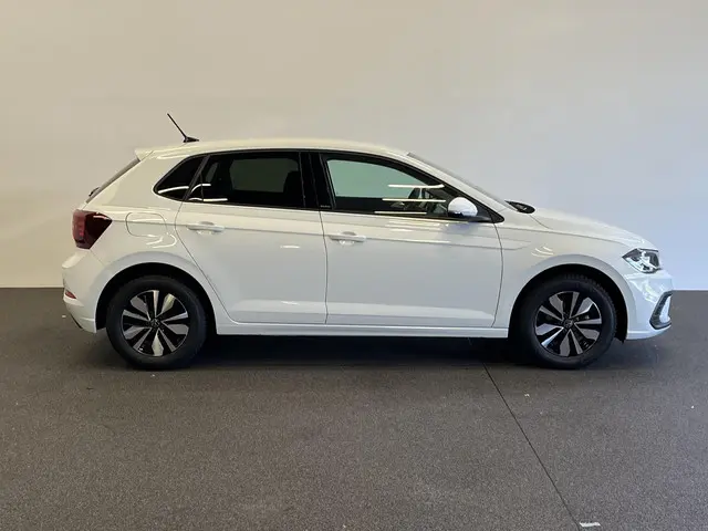 Volkswagen Polo 1.0 TSI Move AUT 70kW 2024 Benzine 4