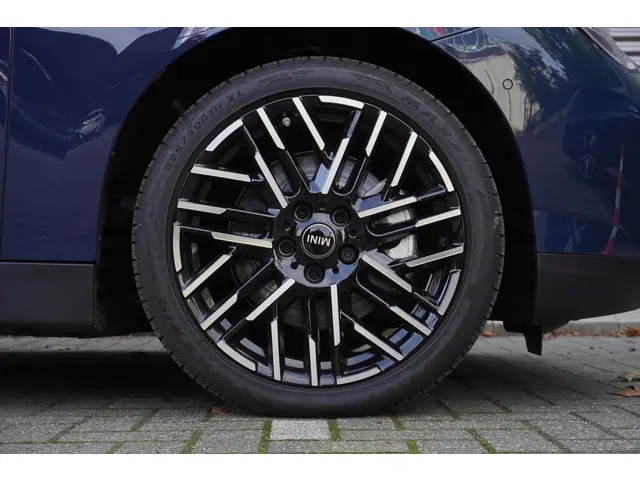 MINI 3-Deurs Cooper E 2025 Elektrisch 6