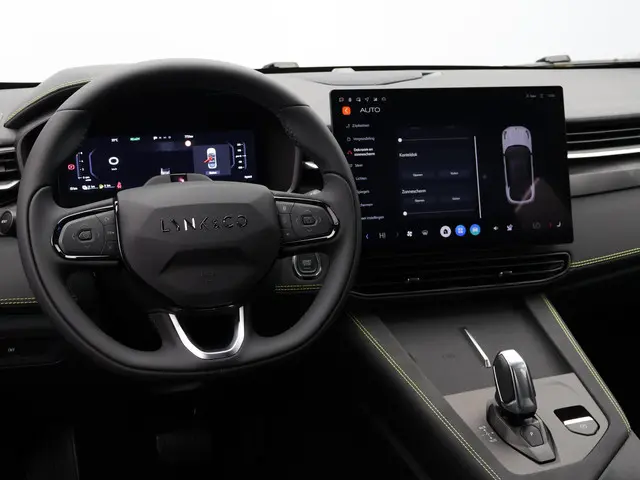 Lynk & Co 01 1.5 More 2025 Hybride Benzine 34