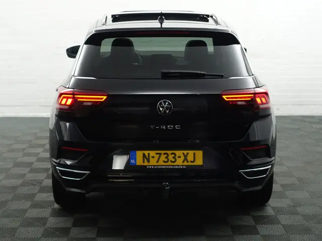Volkswagen T-Roc 1.5 TSI R-Line+ Aut- 2021 Benzine 39