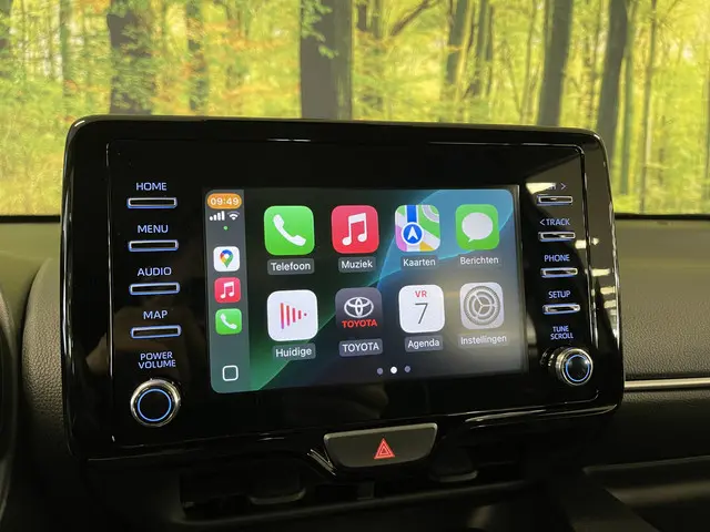 Toyota Yaris 1.5 Hybrid Active 2023 Hybride Benzine 11