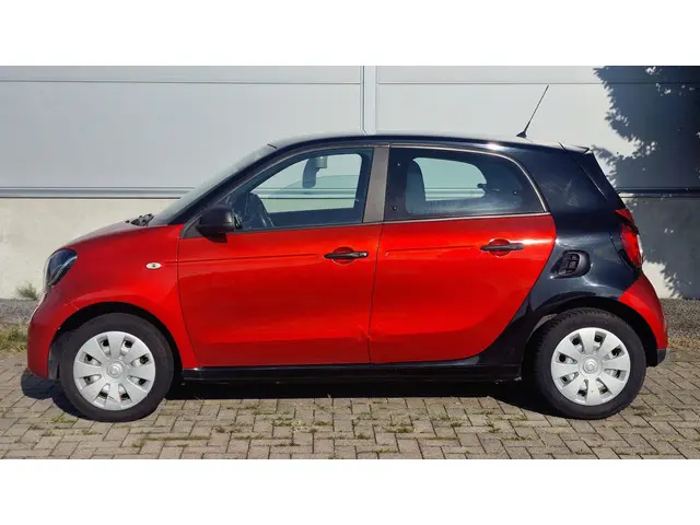 Smart Forfour 1.0 Pure 2016 Benzine 3