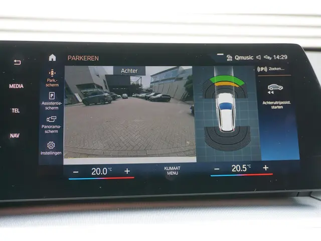 BMW X1 sDrive18i 2023 Benzine 17