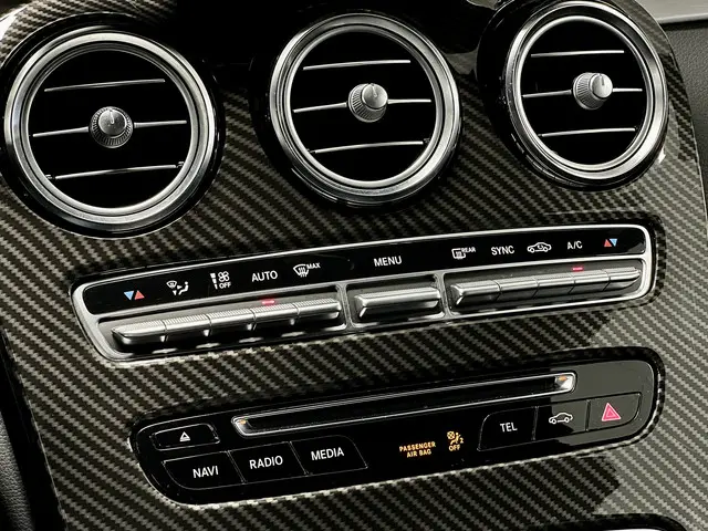 Mercedes-Benz C-Klasse C63 AMG 2017 Benzine 15