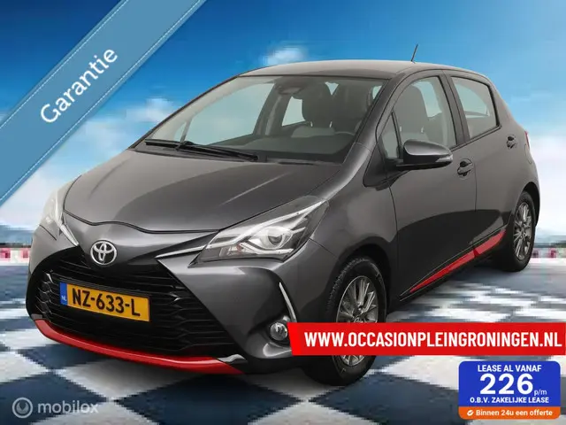 Toyota Yaris 1.5 VVT-i Design Red 2017 Benzine