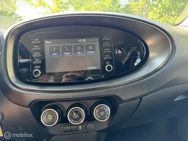 Toyota Aygo X 1.0 VVT-i MT Play 2023 Benzine 18
