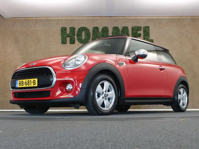 MINI One 1.2 Business 2017 Benzine 15