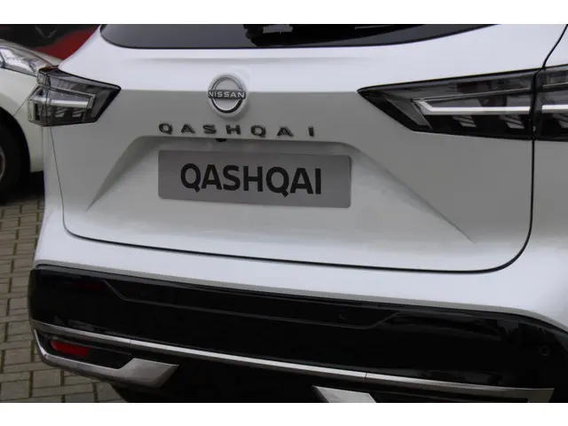 Nissan QASHQAI MHEV 158 Xtronic Tekna Plus 2025 Benzine 50