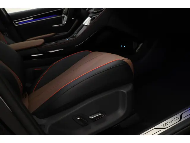 BYD SEAL U 1.5 DM-i FWD Boost 2025 Hybride Benzine 10