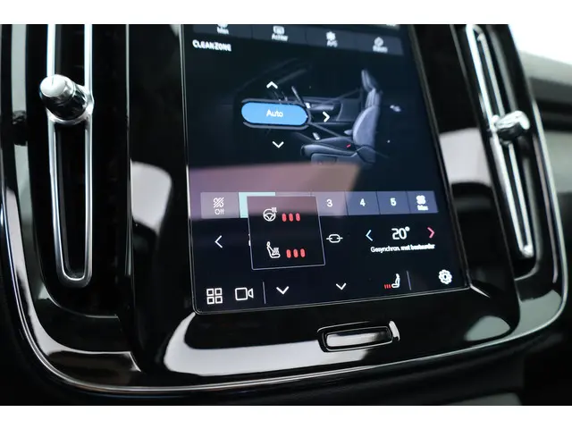 Volvo XC40 2.0 B3 Ultra Dark 2025 Hybride Benzine 28