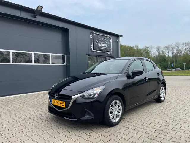 Mazda 2