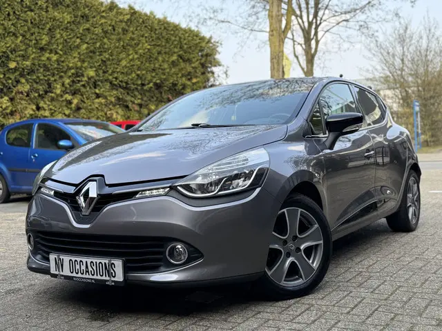Renault Clio 0.9 TCe ECO Night&Day 2016 Benzine 12