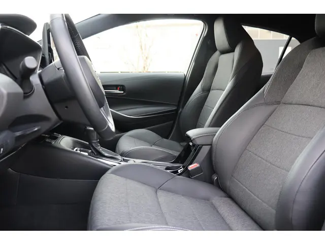 Toyota Corolla Hybrid 140 Dynamic 2024 Hybride Benzine 14