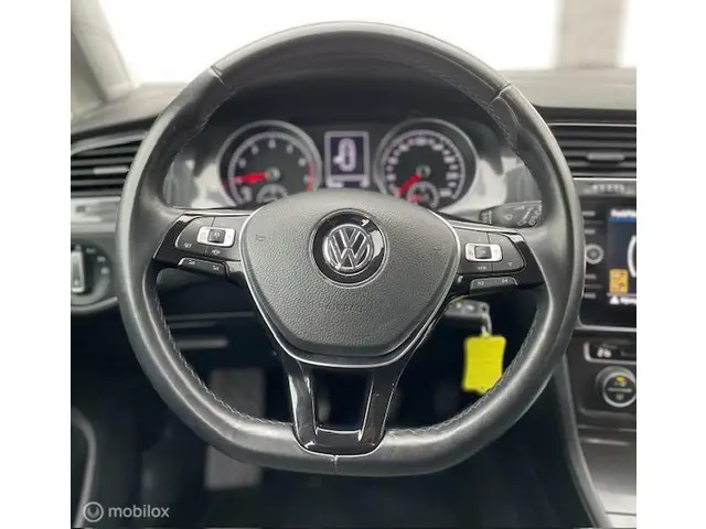 Volkswagen Golf 1.0 TSI Comfortline Business 2019 Benzine 4