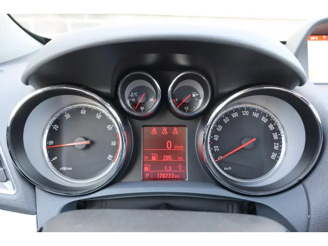 Opel Mokka 1.4 T Cosmo Automaat Trekhaak 2016 Benzine 22