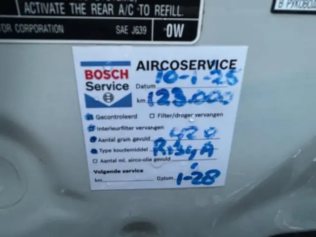 Toyota Yaris 1.5 Hybrid Aspiration 2016 Hybride Benzine 17