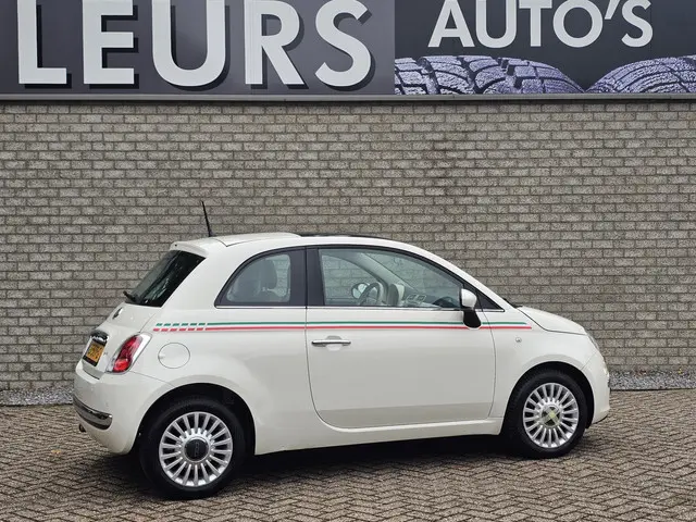 Fiat 500 1.2 Lounge Pdc/Pano-dak 2014 Benzine 4