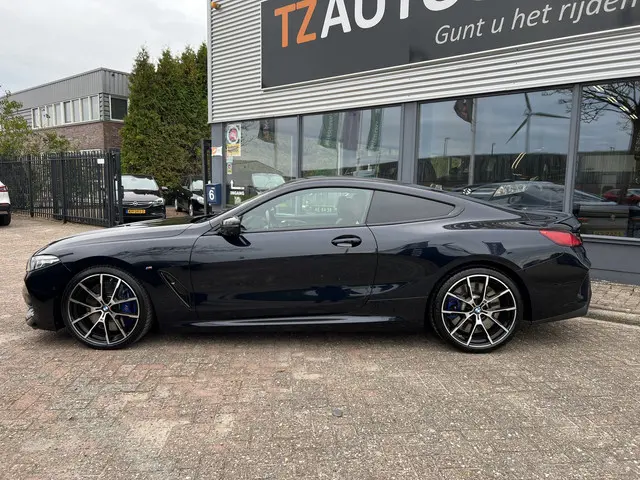 BMW 8 Serie M850i xDrive High Executive 2020 Benzine 2