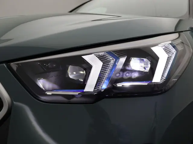 BMW X2 sDrive20i 2026 Benzine 24