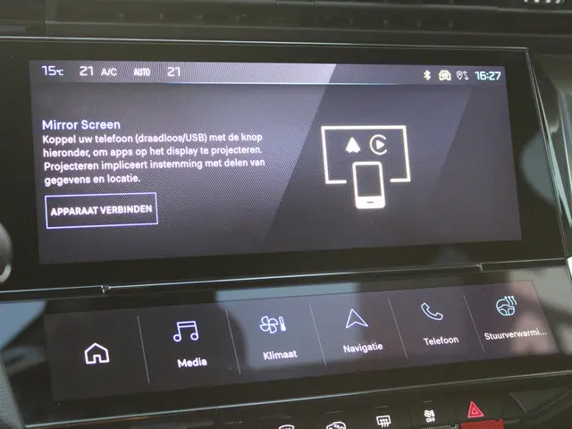 Peugeot 408 1.6 HYbrid GT 180 EAT8 2025 Hybride Benzine 18