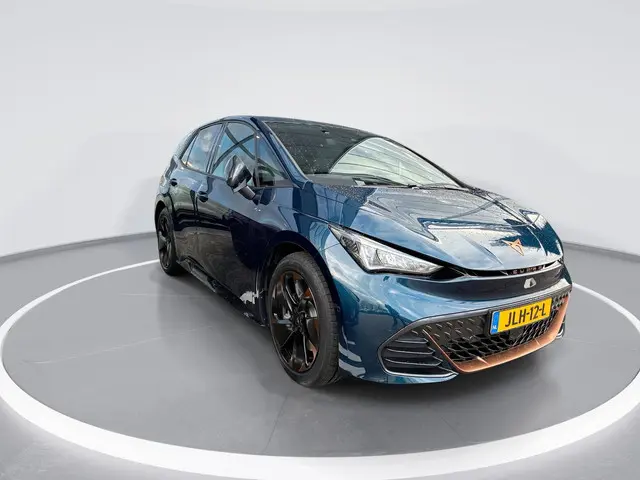 CUPRA Born Business Limited 63 kWh 2025 Elektrisch 2