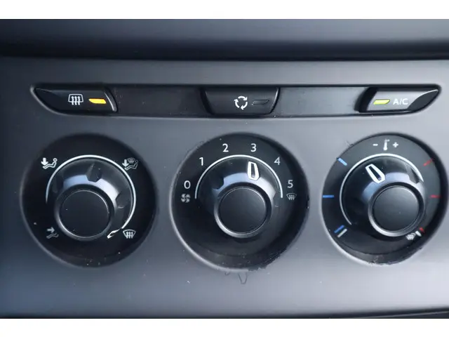 Citroën C3 1.0 VTi Attraction 2014 Benzine 23