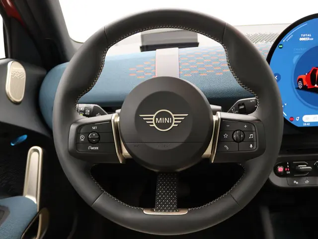 MINI Aceman SE Favoured XL 54.2 kWh 2025 Elektrisch 17