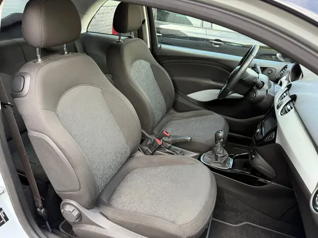 Opel ADAM 1.0 Turbo Slam / Carplay / Cruise 2017 Benzine 11