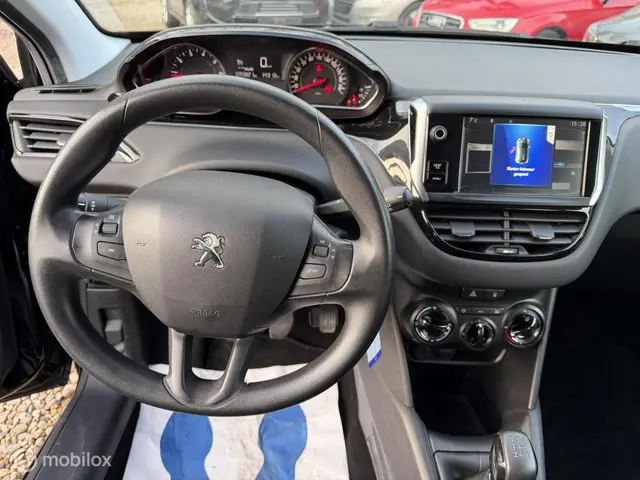 Peugeot 208 1.2 VTi Active,Airco,Cruise,5drs! 2013 Benzine 7