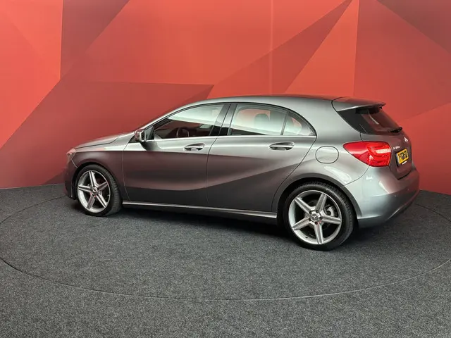 Mercedes-Benz A-Klasse 180 2014 Benzine 6