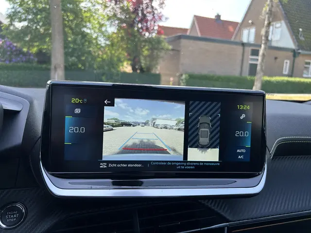 Peugeot e-2008 EV GT Automaat 2022 Elektrisch 11