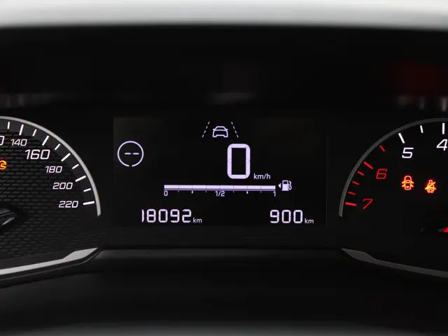 Peugeot 208 1.2 PureTech Active 2022 Benzine 14