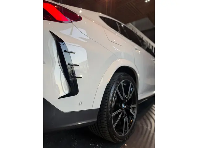 BMW X6 XDrive30d High Executive 2024 Hybride Diesel 10