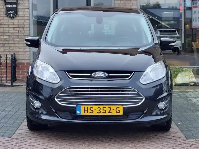 Ford C-MAX 2.0 Hybrid Titanium+ 2015 Hybride Benzine 7