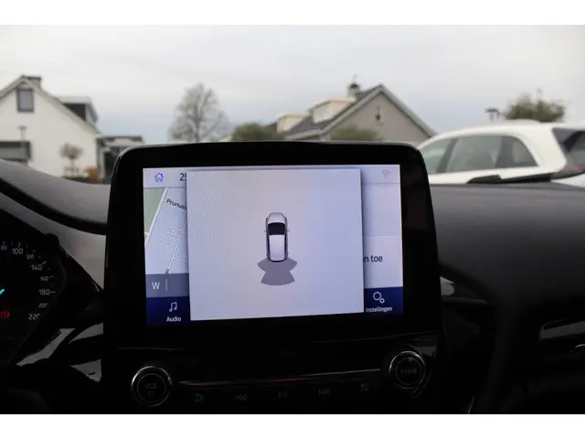 Ford Fiesta 1.0 EcoBoost Hybride Titanium 2023 Benzine 15