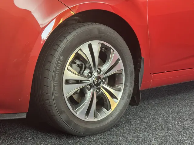 Kia Venga 1.4 CVVT DynamicPLusLine 2016 Benzine 24